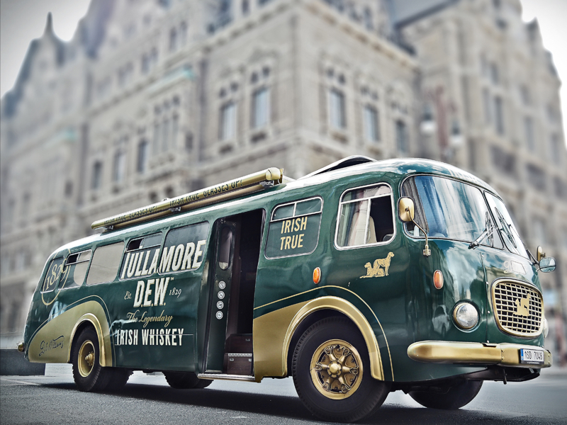 TULLAMORE DEW BUS